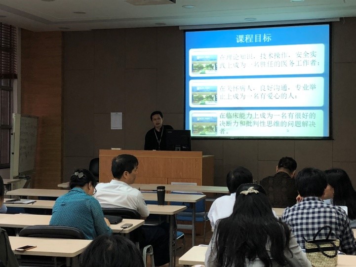 “一路走,一路带,一路话秋实”――工口实验室